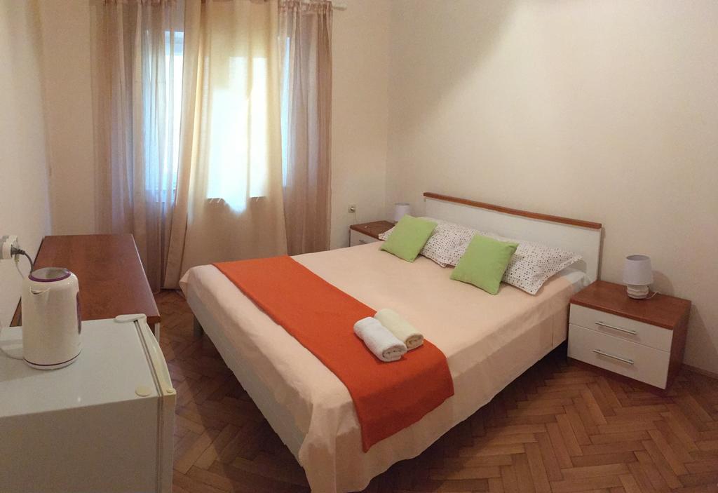 Guesthouse Cipre Lumbarda Extérieur photo