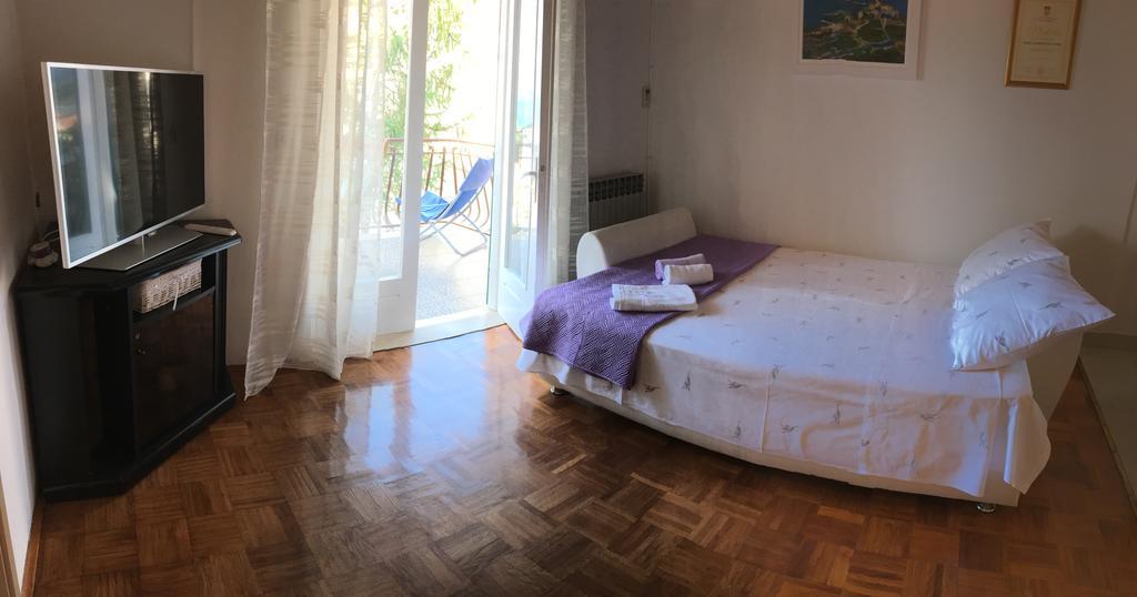 Guesthouse Cipre Lumbarda Extérieur photo